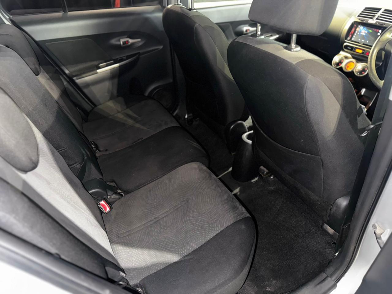 В105419 Toyota Ist 2012 NCP110-2005783