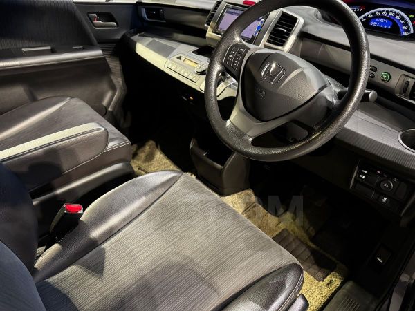 К105022 Honda Freed 2014 GB3-1522359