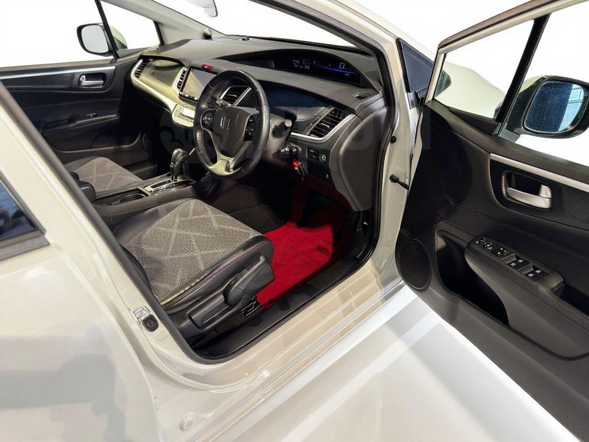 К105333 Honda JADE 2016 FR5-1003787