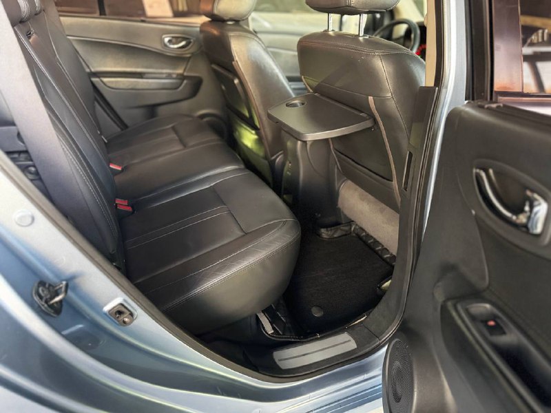 В105479 Рено Колеос VF1VY0C0VUC261428