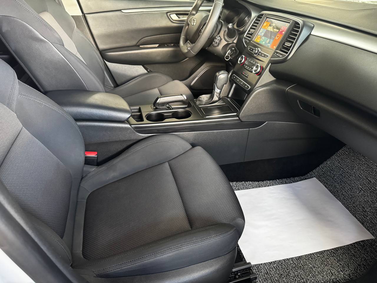 К105496 Renault Samsung SM6 KNMA4B2LMKP010552