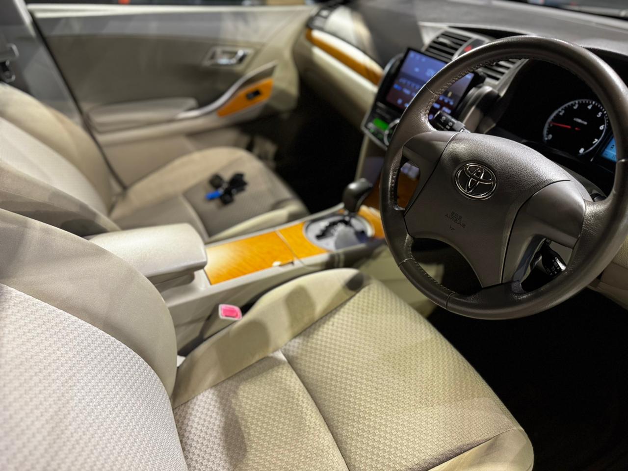 К105191 Toyota Premio ZRT2613014400
