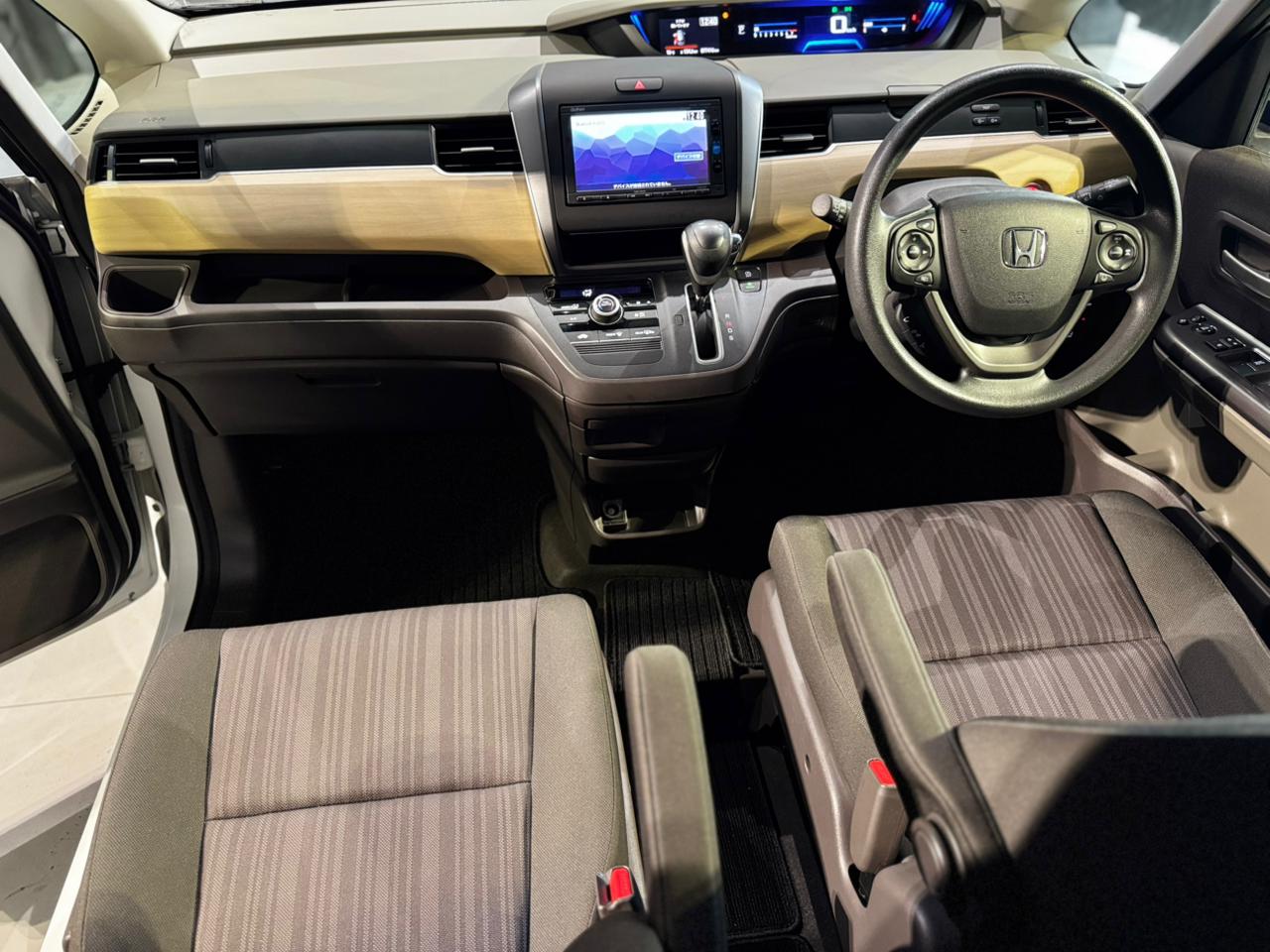 К105435 Honda Freed 2017 GB5-1023284