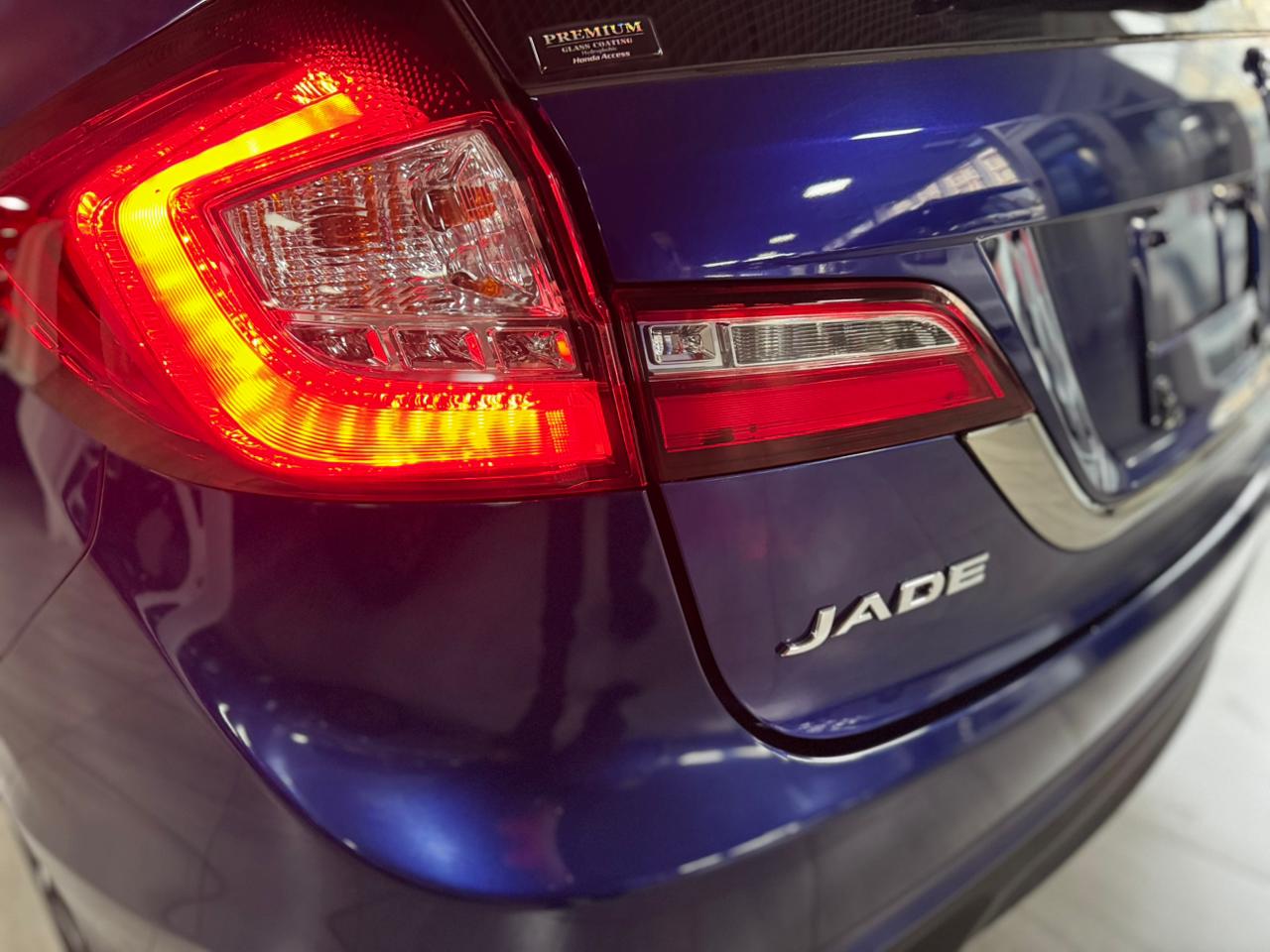 К105438 Honda Jade 2017 FR5-1005114