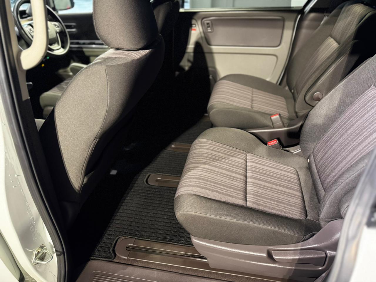 К105435 Honda Freed 2017 GB5-1023284