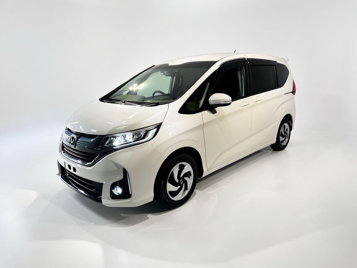 К105435 Honda Freed 2017 GB5-1023284