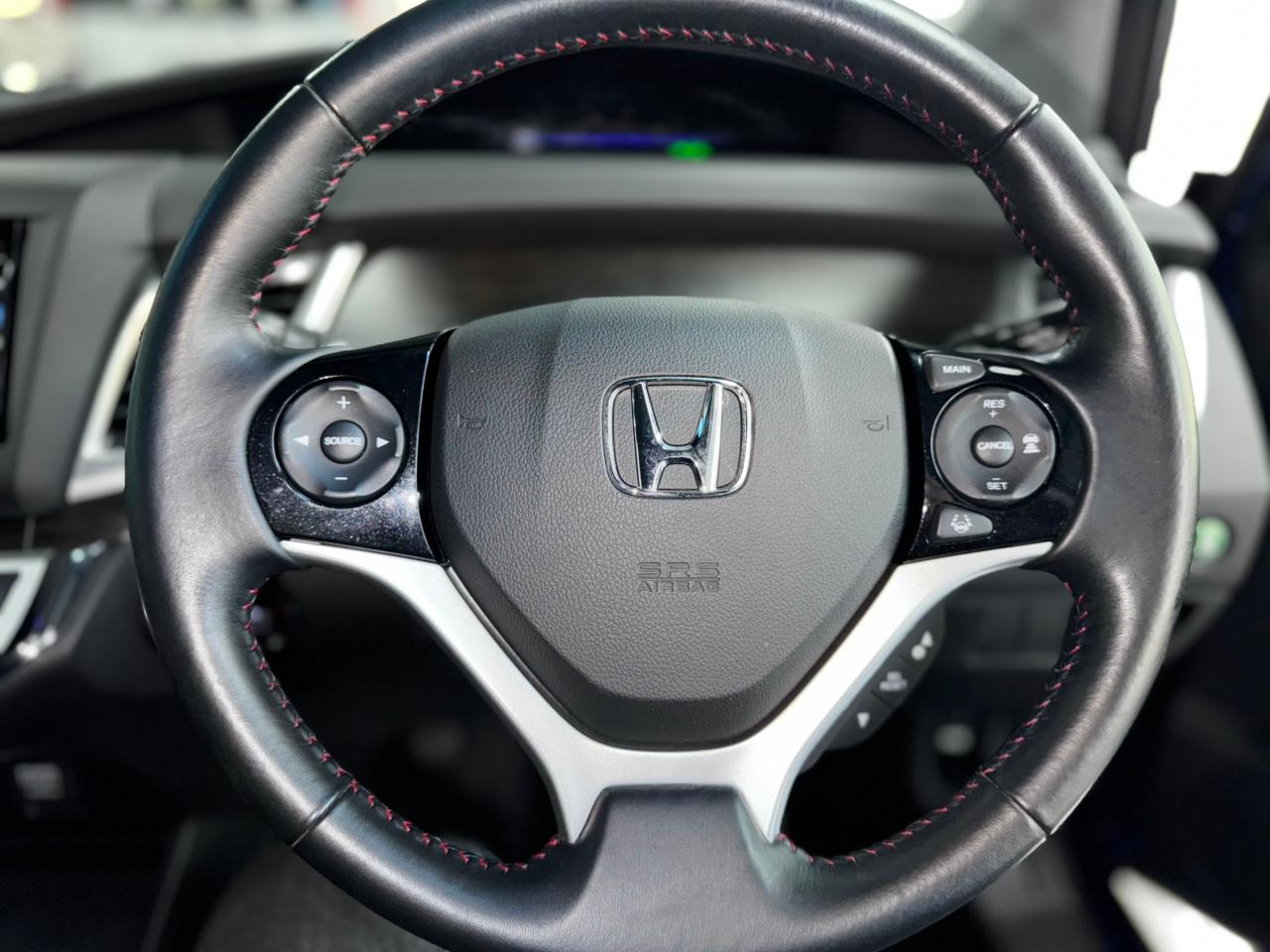 К105438 Honda Jade 2017 FR5-1005114