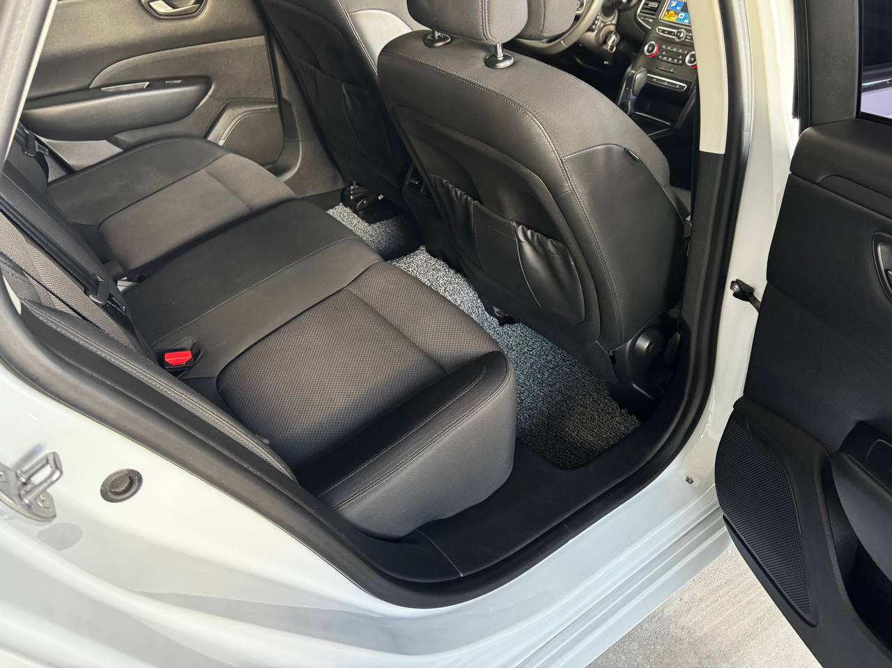 К105496 Renault Samsung SM6 KNMA4B2LMKP010552