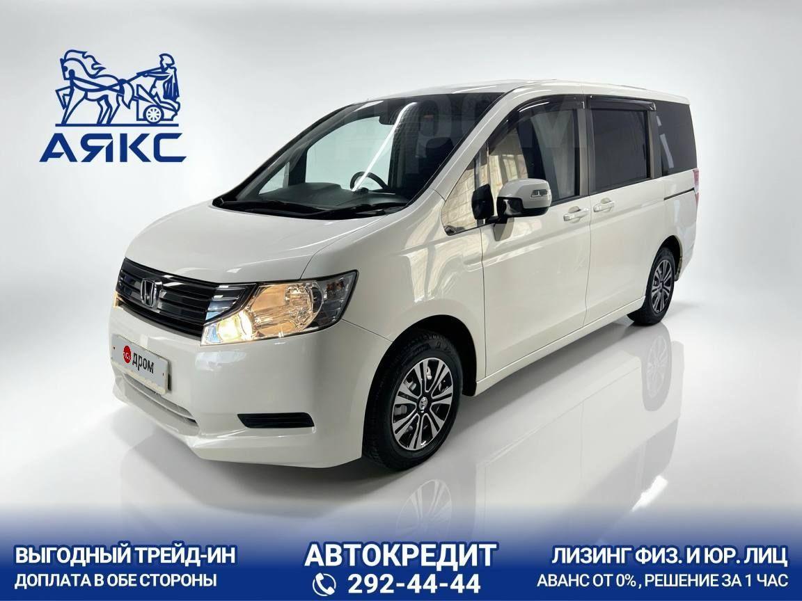 В105492 HONDA STEPWGN 2009 RK2-1000929