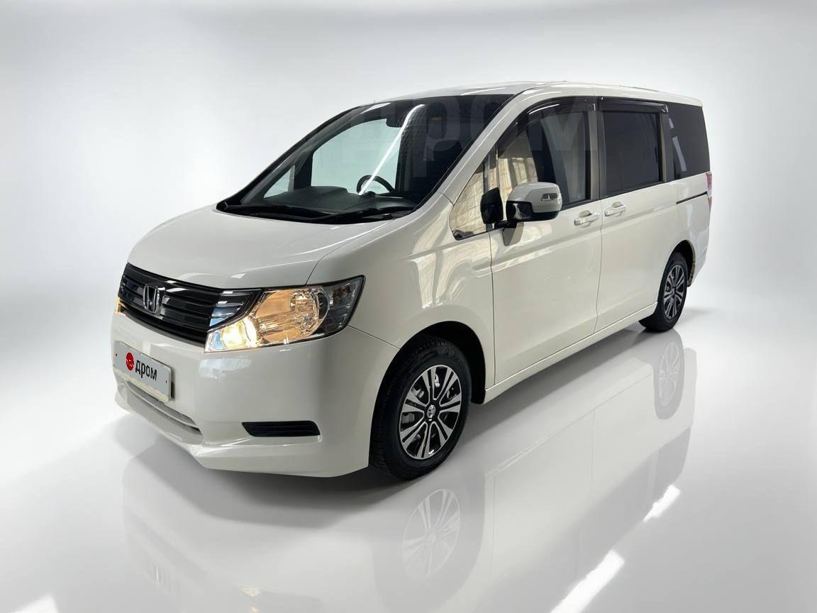 В105492 HONDA STEPWGN 2009 RK2-1000929