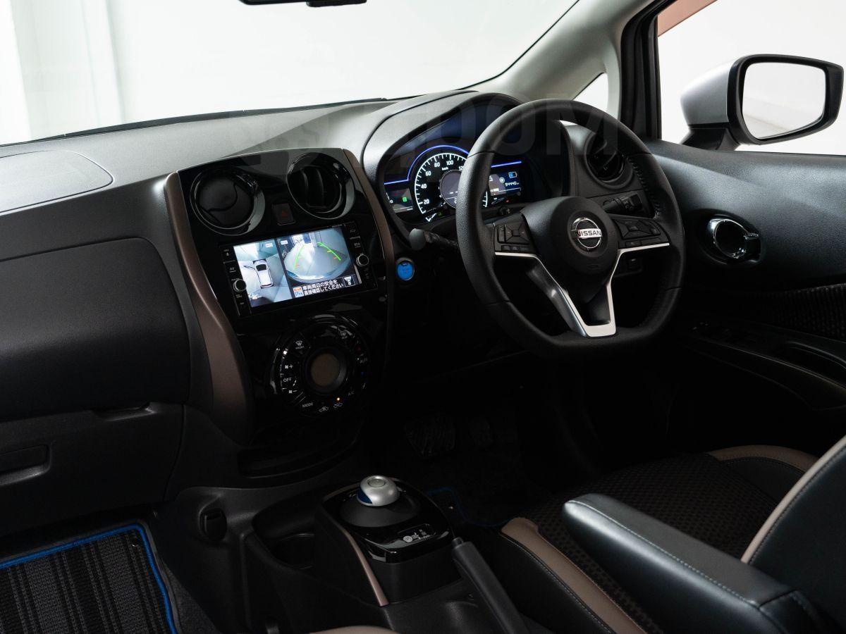 К104923 Nissan Note Hybrid 2017 HE12-133866