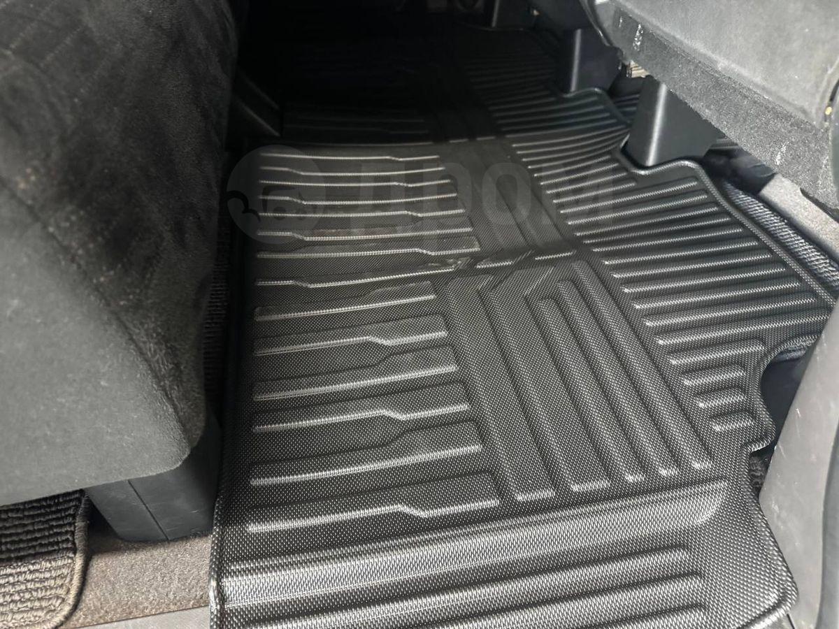 В105492 HONDA STEPWGN 2009 RK2-1000929