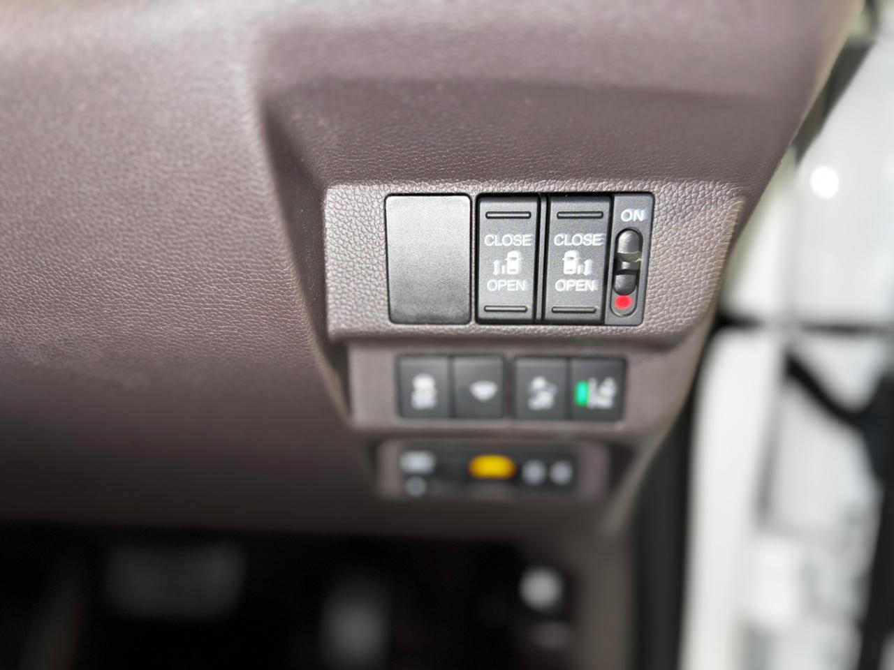 К105435 Honda Freed 2017 GB5-1023284