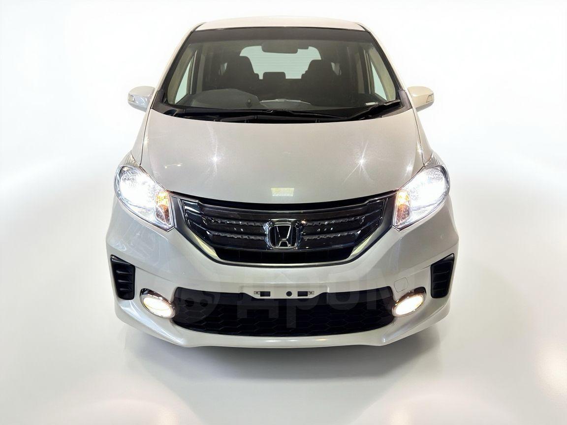 К105353 Honda Freed Hybrid 2013 GP3-3000064