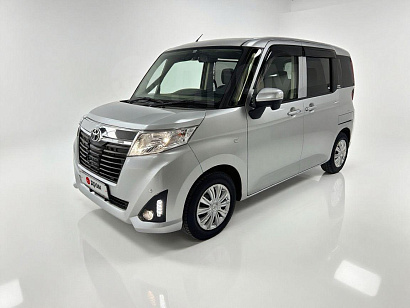 В105410 Toyota Roomy M900A-0077565