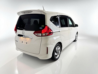 К105435 Honda Freed 2017 GB5-1023284