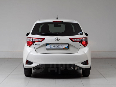 К105399 Toyota VITZ 2018 KSP130-4000392