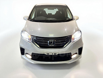 К105353 Honda Freed Hybrid 2013 GP3-3000064